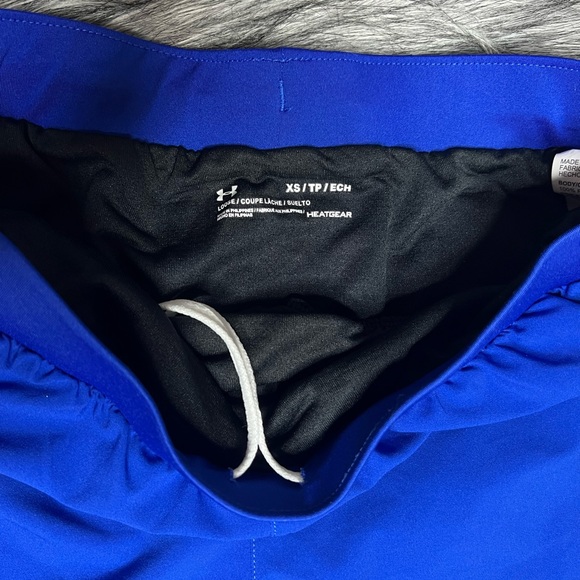 Under Armour Blue Run Shorts - Picture 2 of 4